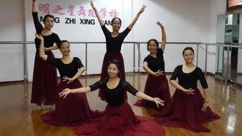 好看成人独舞视频,成人独舞之美，一舞倾心