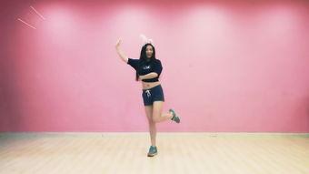 成人兔子舞简单视频教程,跟随视频教程动起来